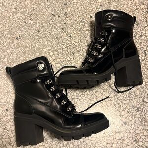 New Marc fisher heeled patent leather combat black boots size 8